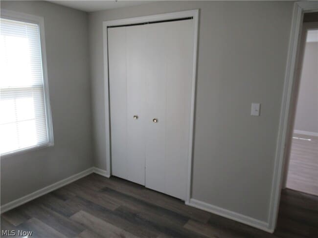 Building Photo - 9295 Dorothy Dr