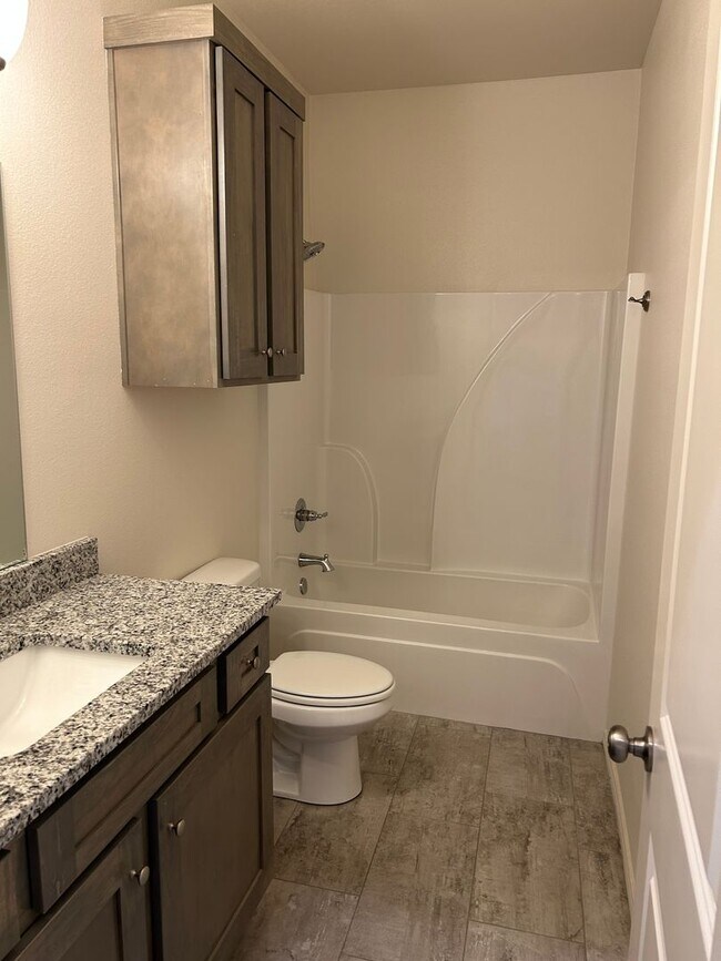 Building Photo - 5528 121st Street, Unit A Lubbock, TX 79424