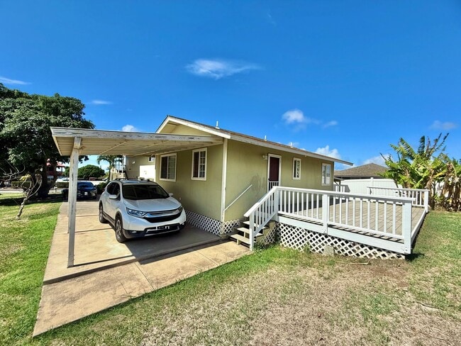 Building Photo - 2 Bedroom / 1 Bathroom Cottage in Pukalani!