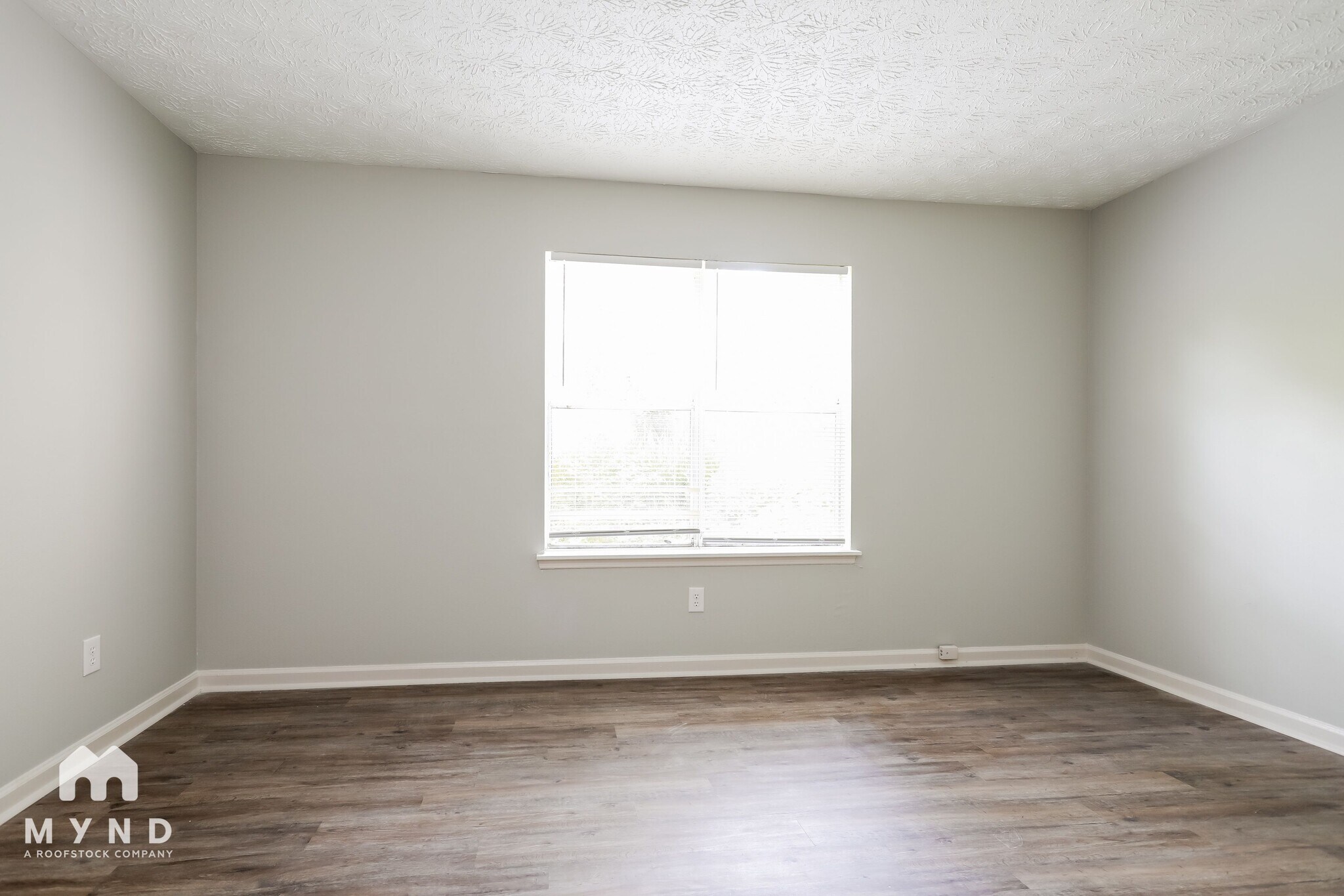 Building Photo - 5550 Panola Pl