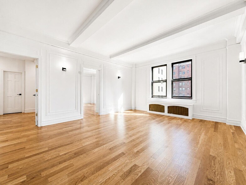 Building Photo - 308 W 104th St