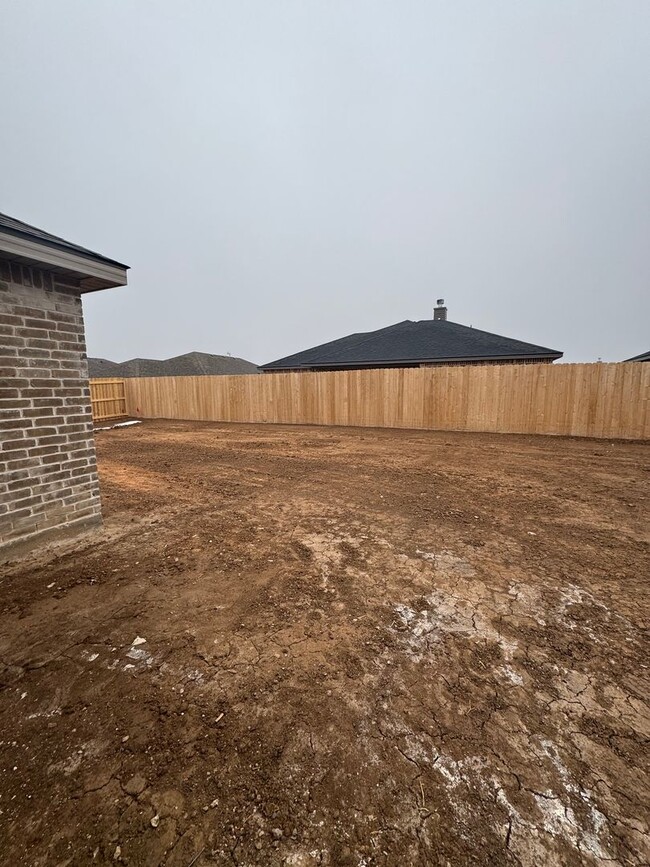 Building Photo - Large Lot located in the Meadows Brand New...