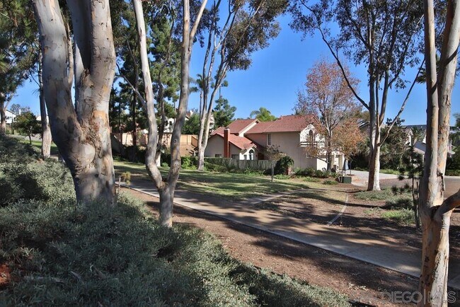 Building Photo - 4080 Carmel Brooks Way