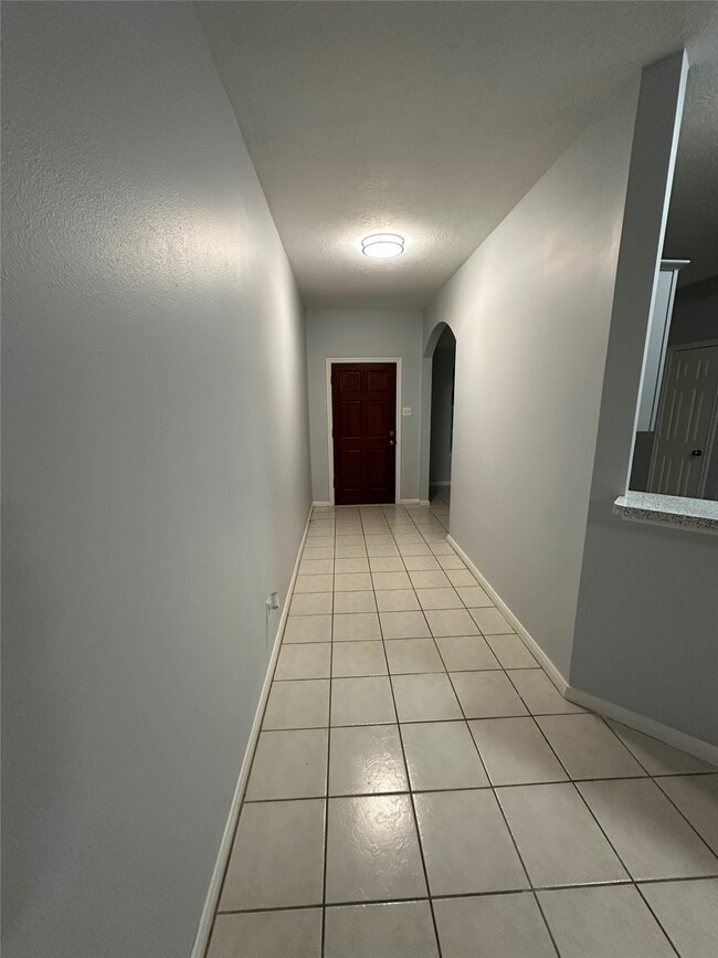 Building Photo - 8810 Barron Wood Cir E