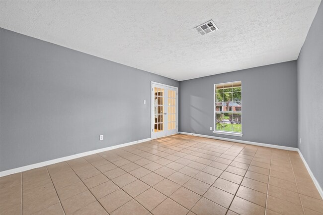 Building Photo - 6715 Greenvale Ln