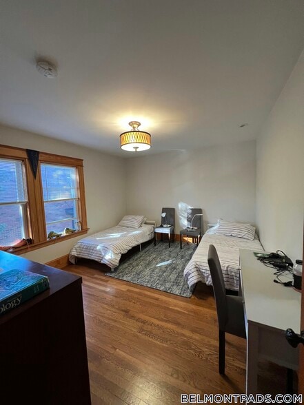 Building Photo - 16 Trowbridge St