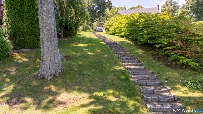 Building Photo - 57 Knollcrest Rd