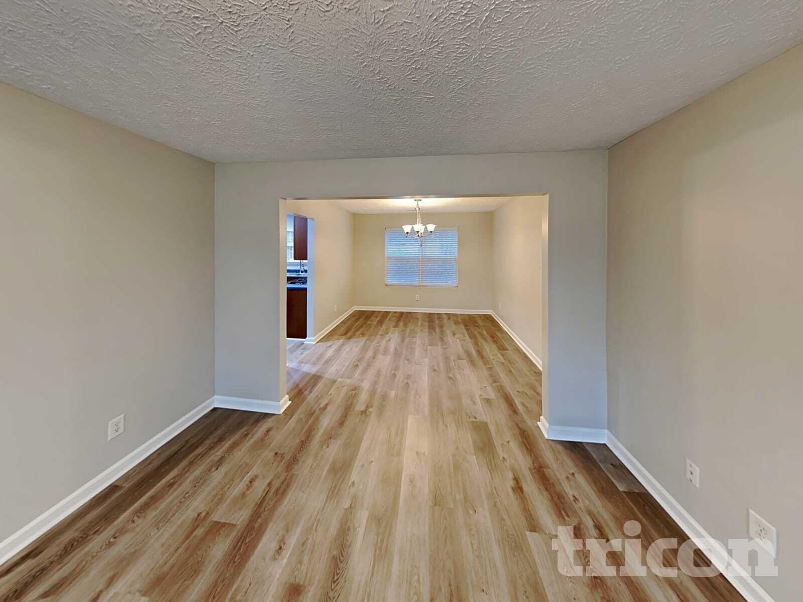 Building Photo - 156 Bridgestone Ln