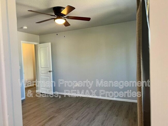 Building Photo - 213 Audubon Dr