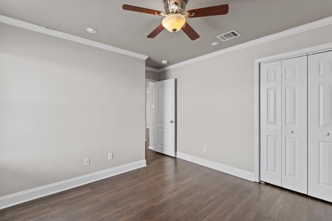 Building Photo - 3417 Savage Springs Dr