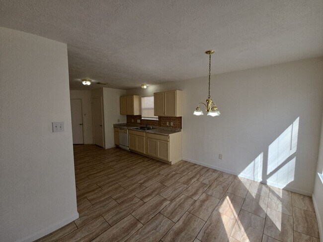 Building Photo - 21802 Westfield Ridge Dr