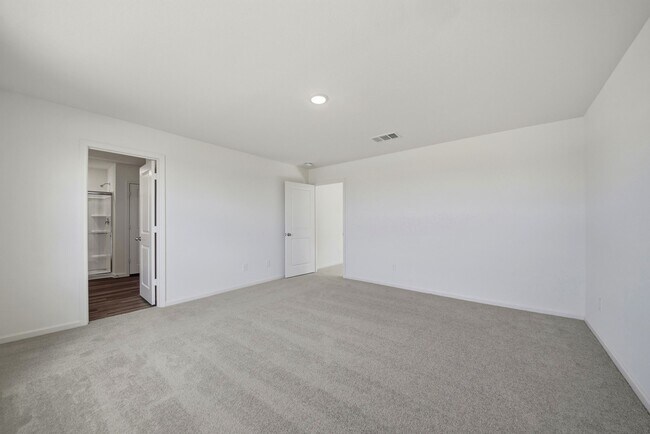 Building Photo - 10726 Sonny Trails Ct