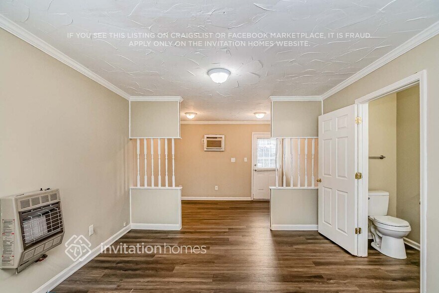 Building Photo - 4 Halsey Pl