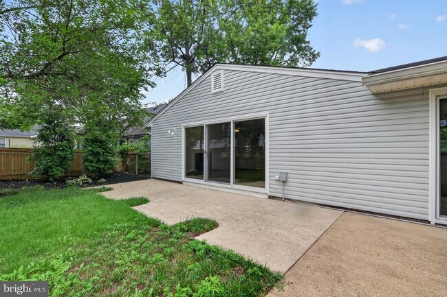 Building Photo - 4214 Penner Ln