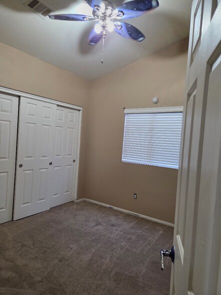 Building Photo - 2602 Roaring Lion Ave