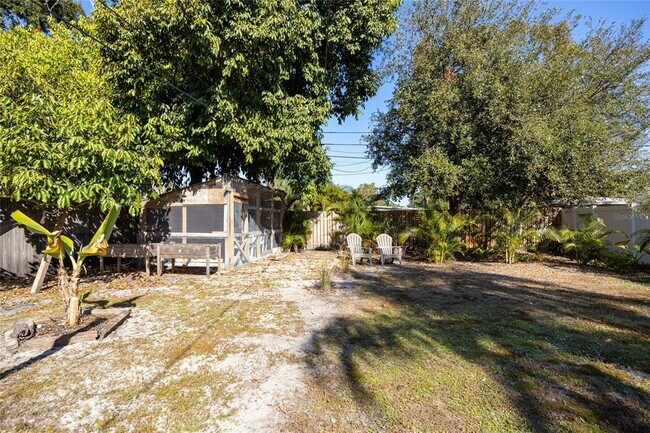 Building Photo - 1513 56th Ave N