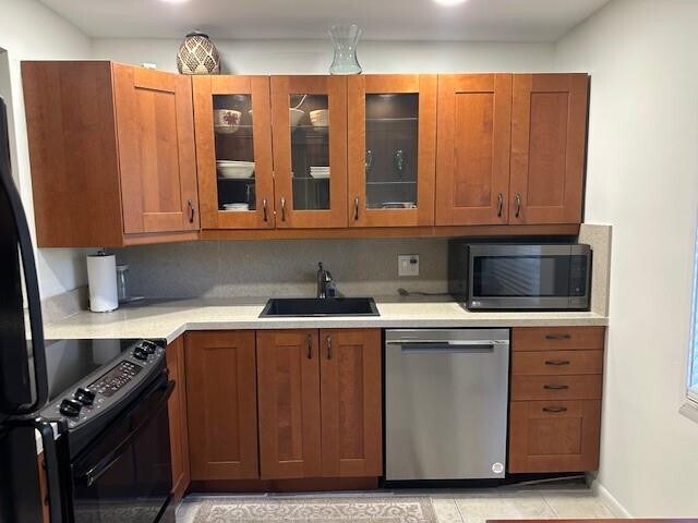 Building Photo - 134 S Cypress Rd