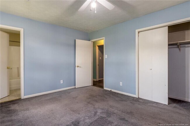 Building Photo - 4727 Friar Ave