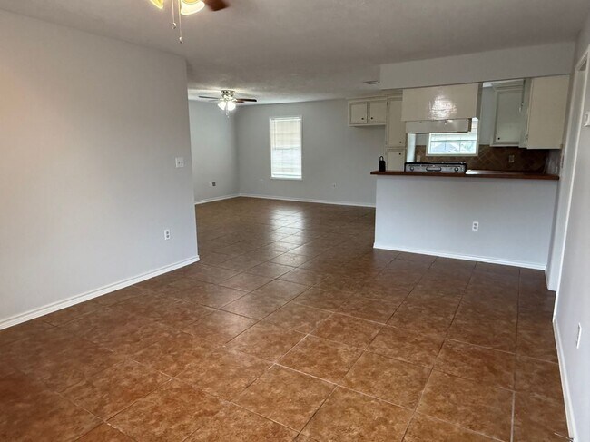 Building Photo - 6219 Frisco
