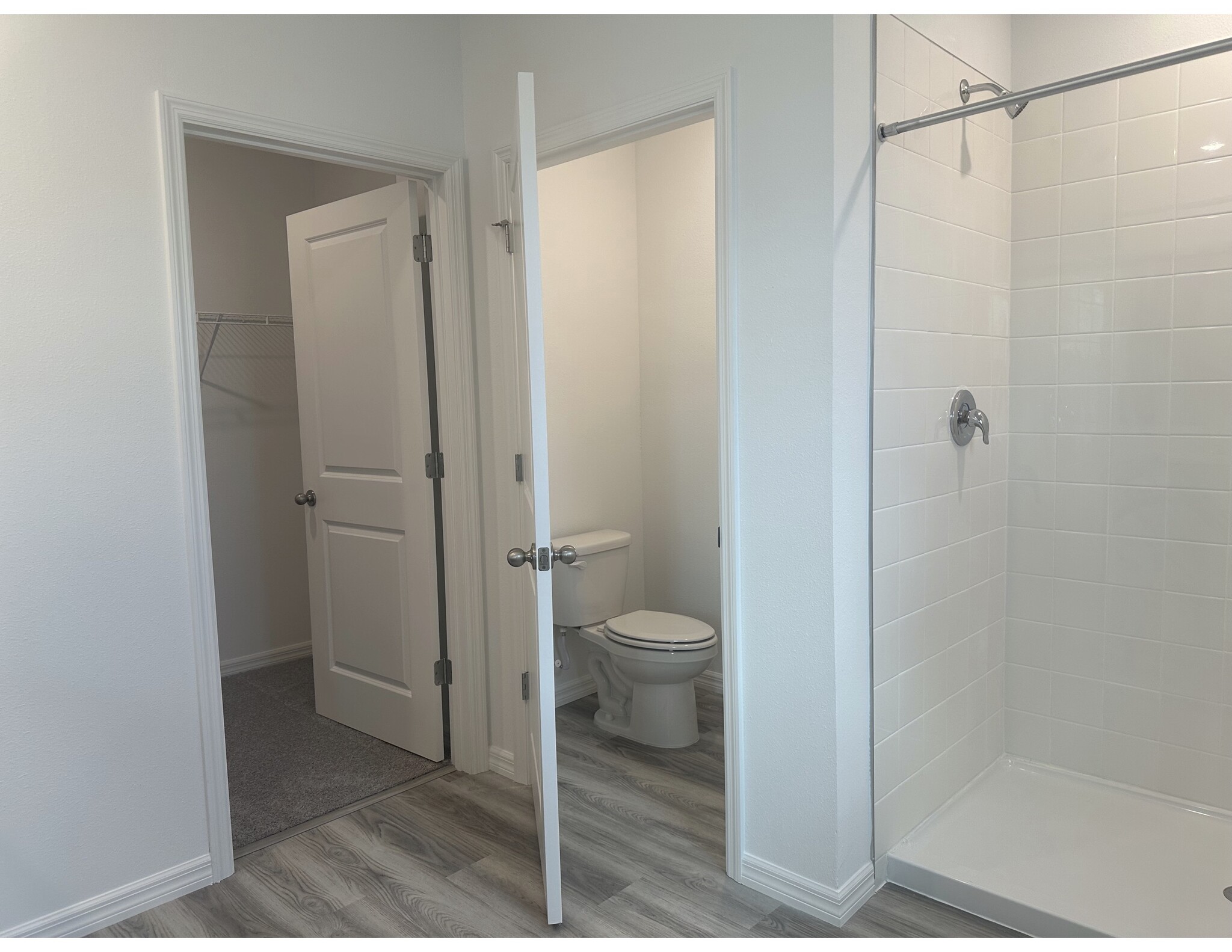 Primary Bath - 10588 Farm Hill Ave