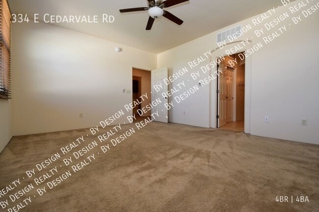 Building Photo - 334 E Cedarvale Rd