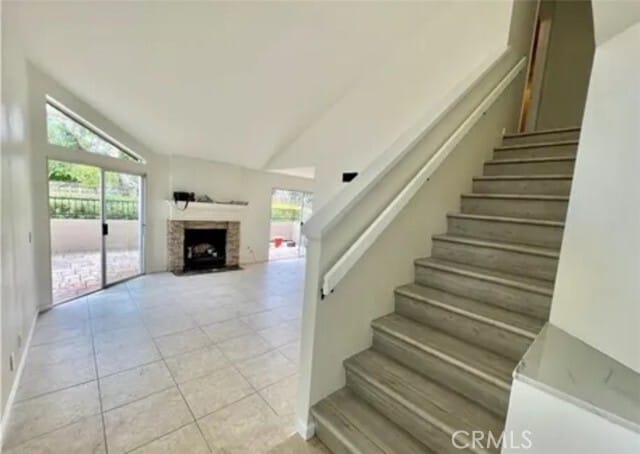 Building Photo - 193 Stanford Ct
