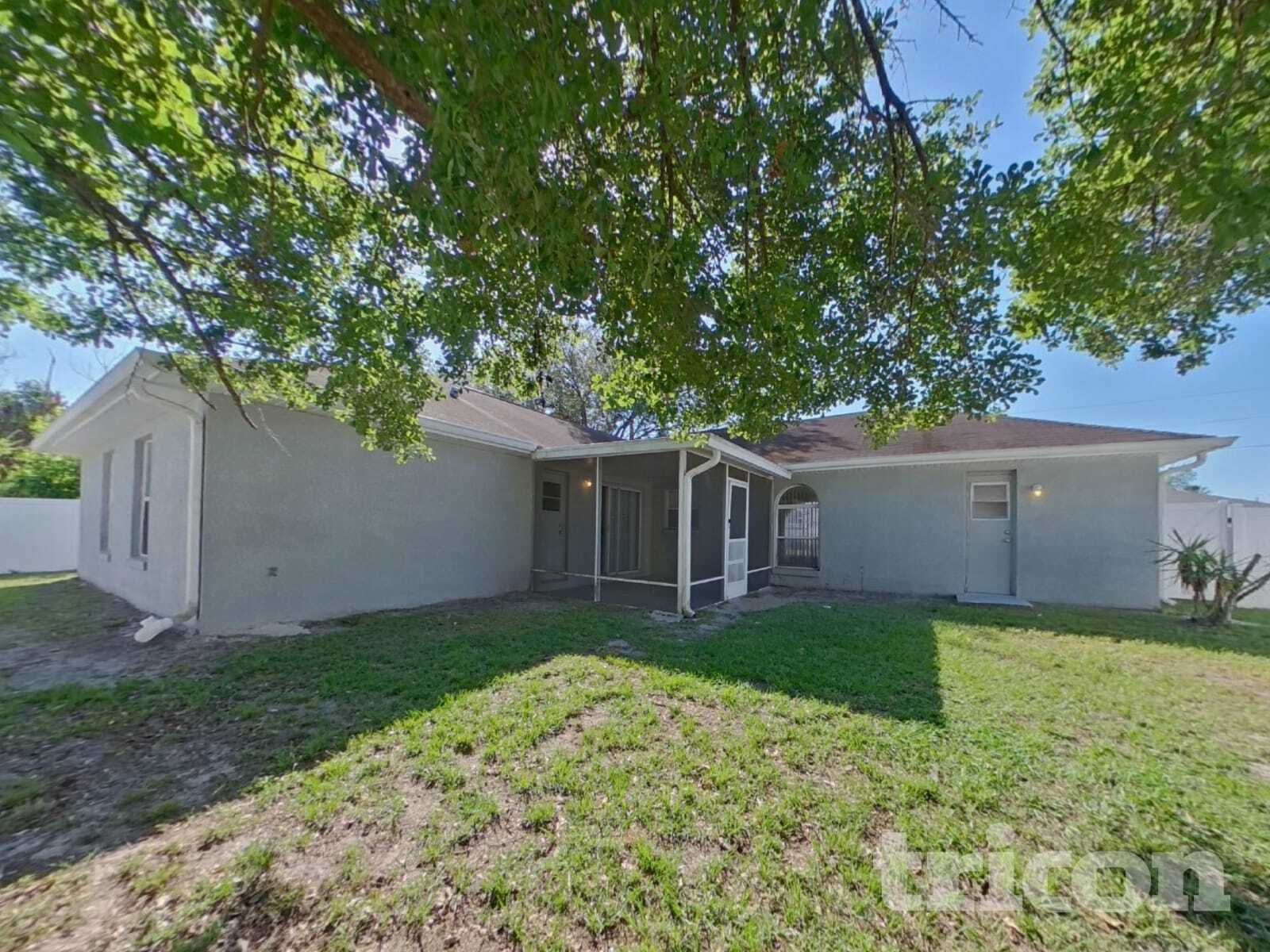 Building Photo - 400 Cocoa Ct