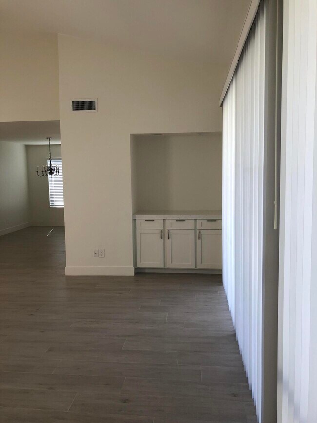 Building Photo - 97 Torremolinos Dr