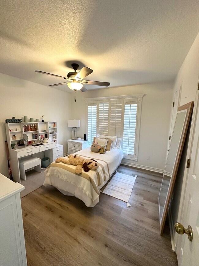Building Photo - Gorgeous Home For Rent Available July 10th.