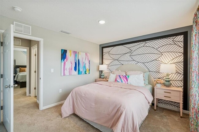 Building Photo - 601 Ambleside Dr