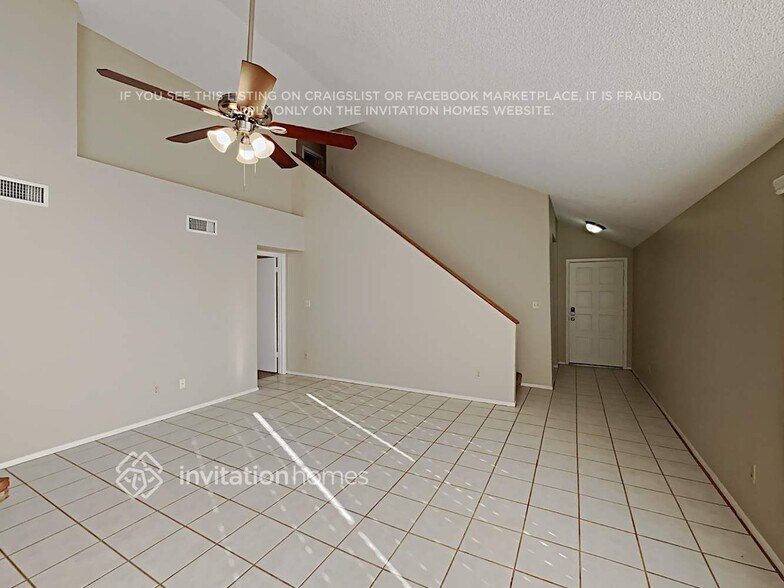 Building Photo - 3859 W Harrison St