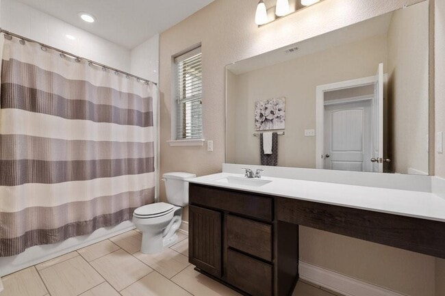 Building Photo - 2471 Sunrise Rd