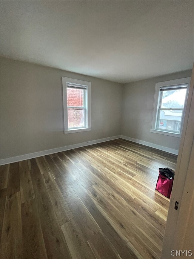 Building Photo - 60 Oswego St