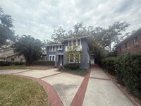 Building Photo - 418 Jasmine Way