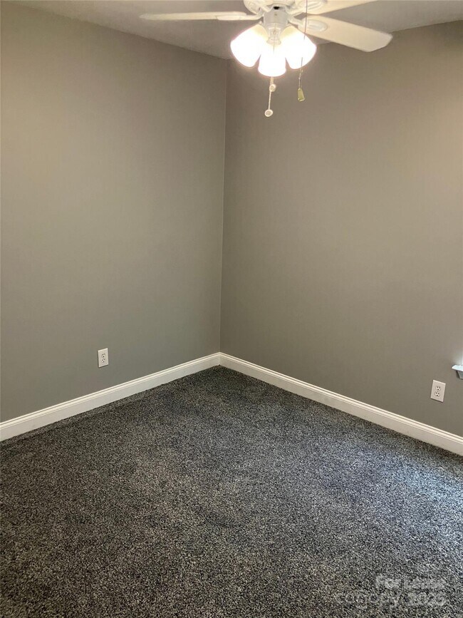 Building Photo - 12503 Twelvetrees Ln