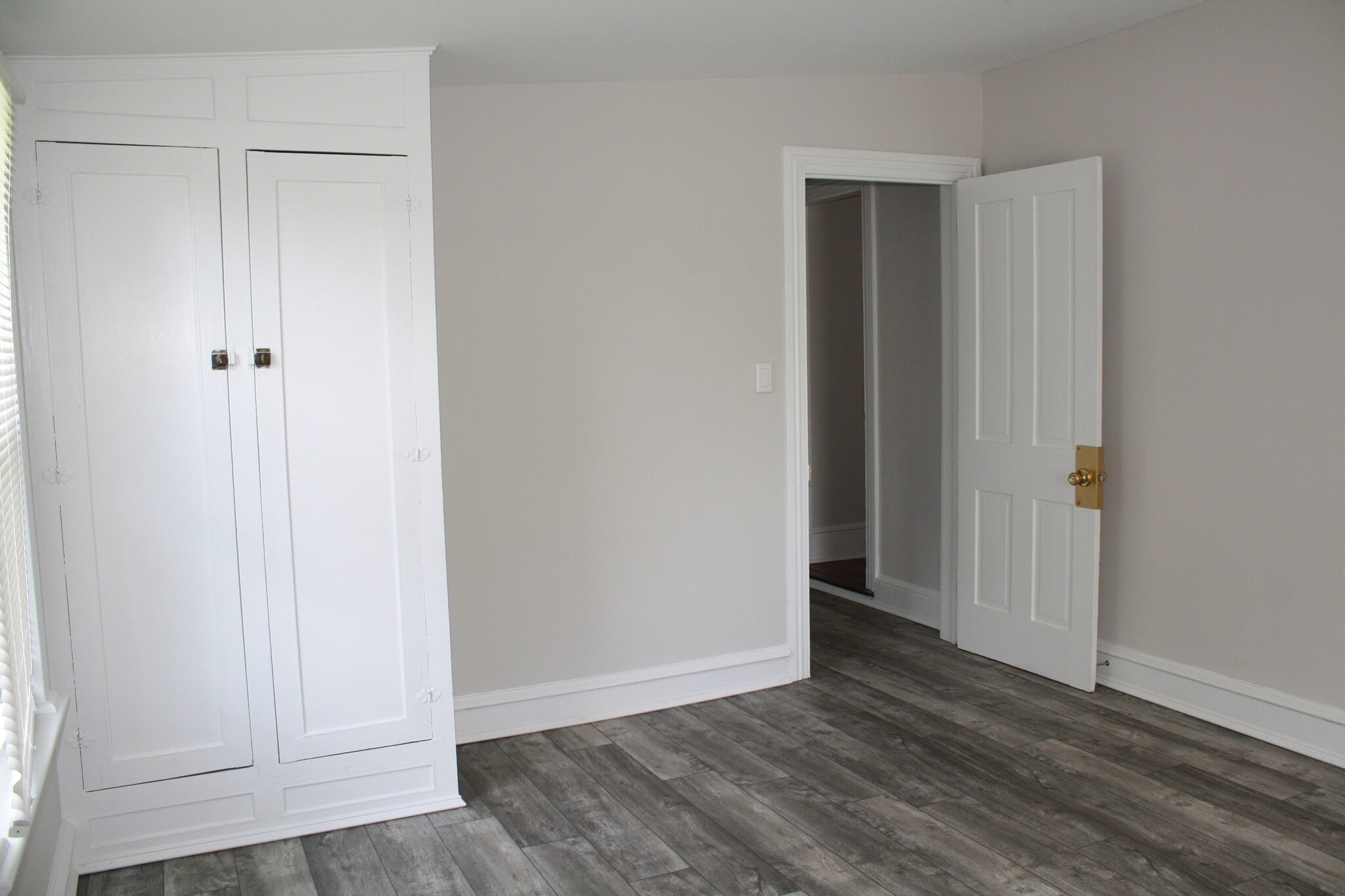 bedroom 1 - 636 E Front St
