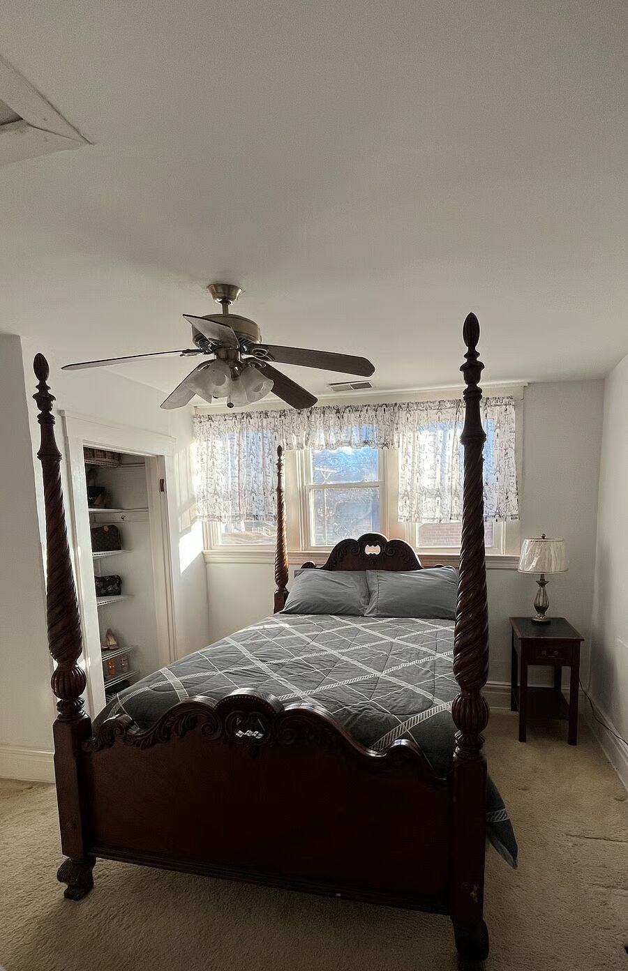 Building Photo - 8304 Buchanan Ave