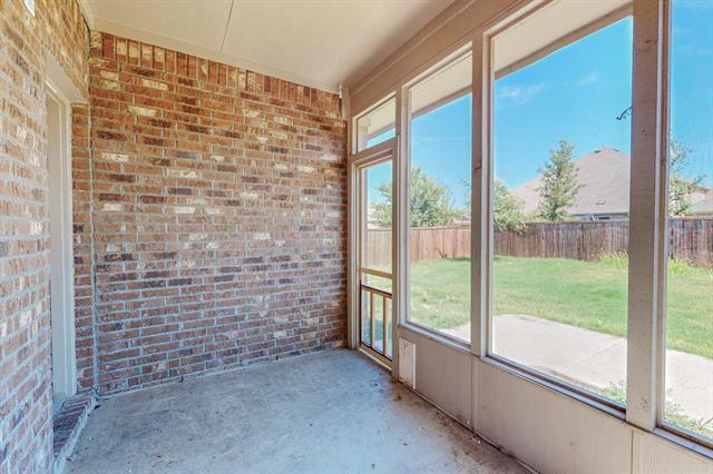 Building Photo - 1004 Bluebird Way