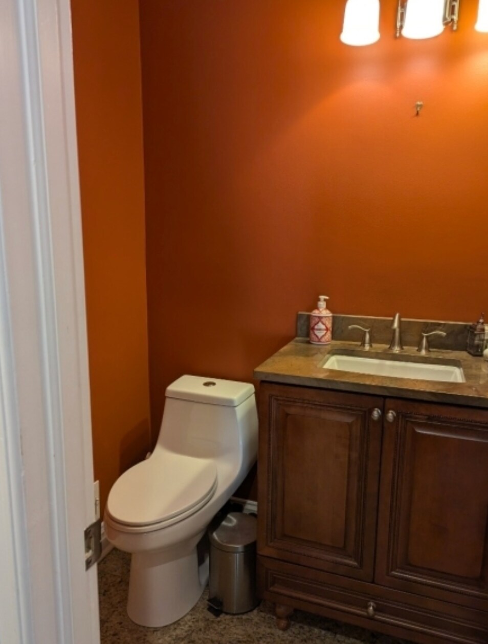 Building Photo - 47 Eton Ct