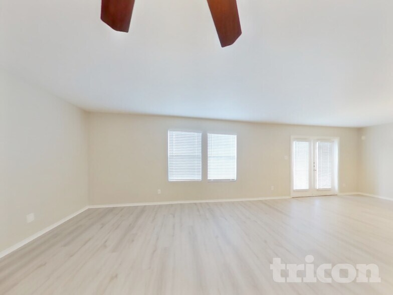 Building Photo - 7714 Burro Bend