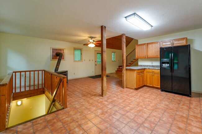 Building Photo - 480 Wingfield Way