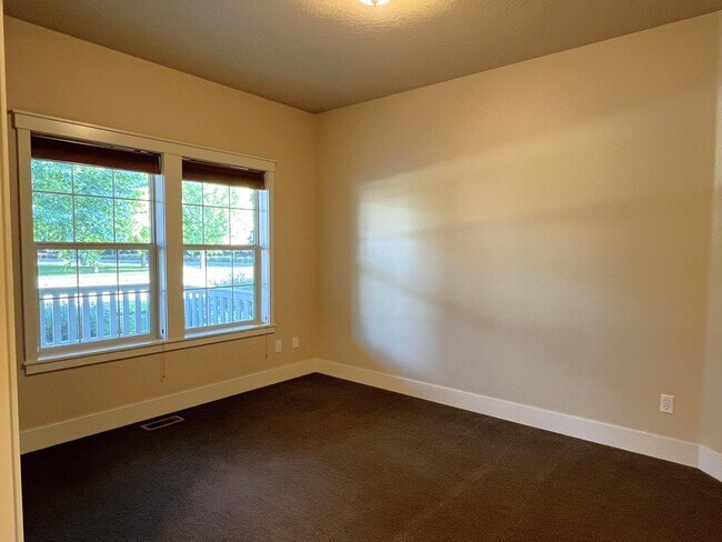 Building Photo - Beautiful 3 bed 2 bath home in The Preserv...