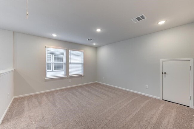 Building Photo - 94 Valiant Ridge Trail