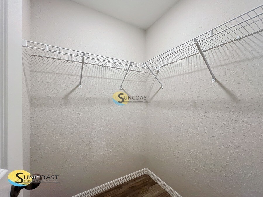 Building Photo - 2639 W Felton Ln