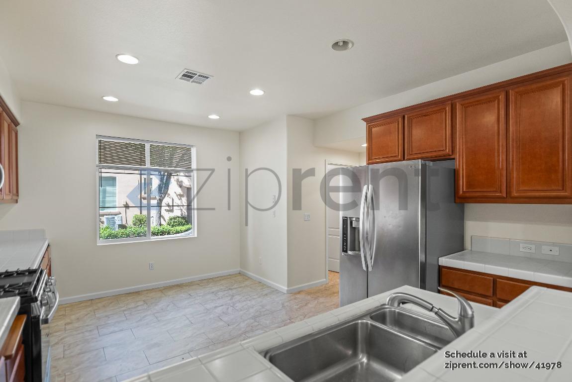 Building Photo - 3137 Cedarwood Loop