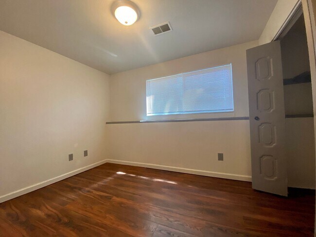 Building Photo - 4160 W 74th Ave