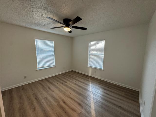 Building Photo - 762 E Warrior Trail