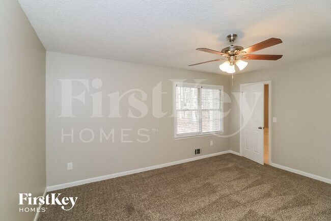 Building Photo - 4814 Westbourne Dr