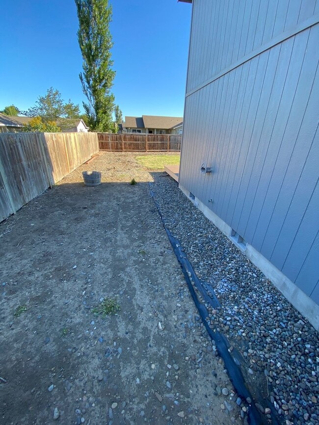 Building Photo - Fresh Paint and Flooring! Great Value and ...