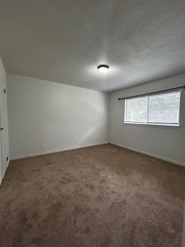 Building Photo - 1829 Tall Pines Cir